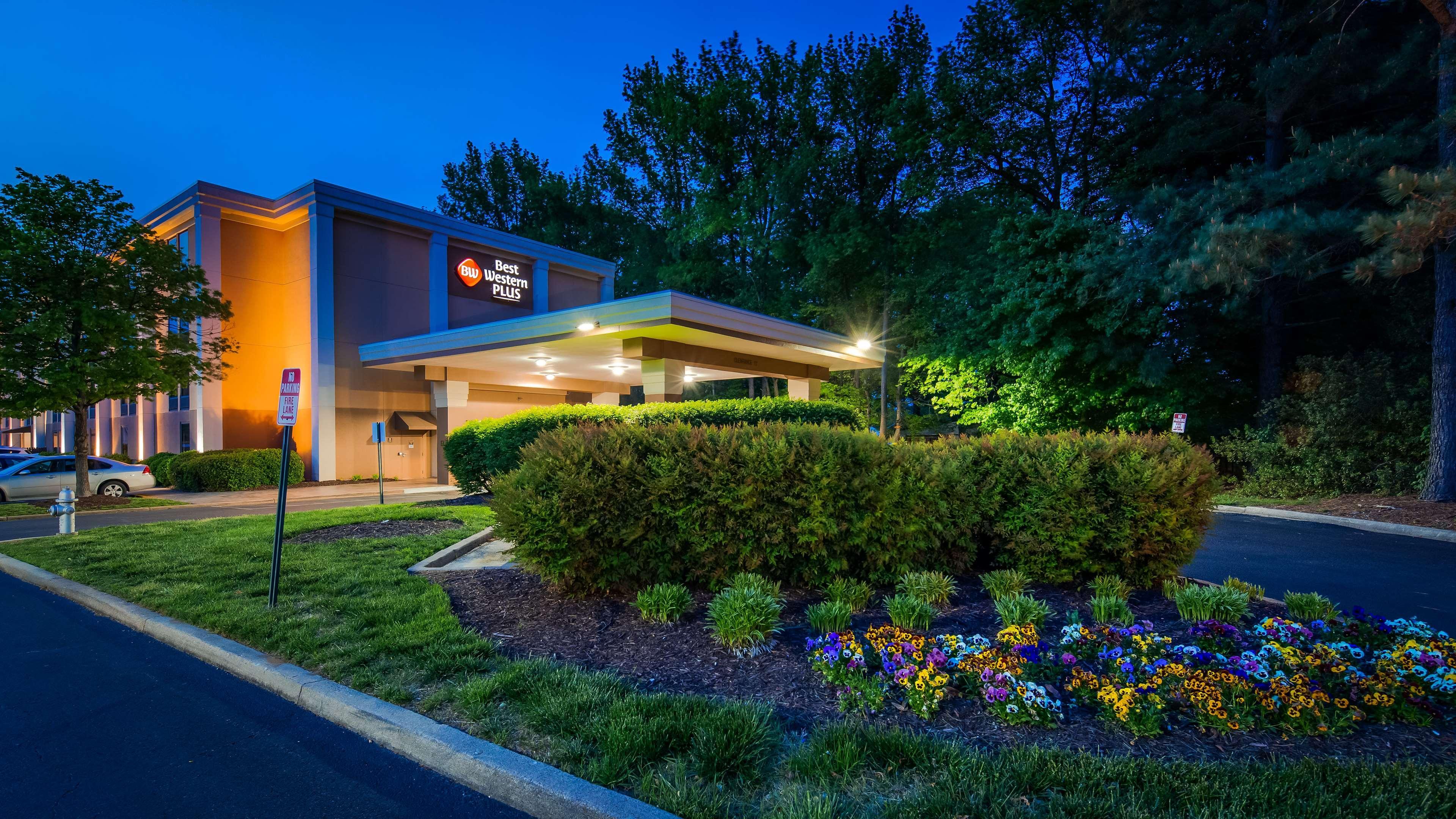 Best Western Plus Richmond Sandston Exteriör bild