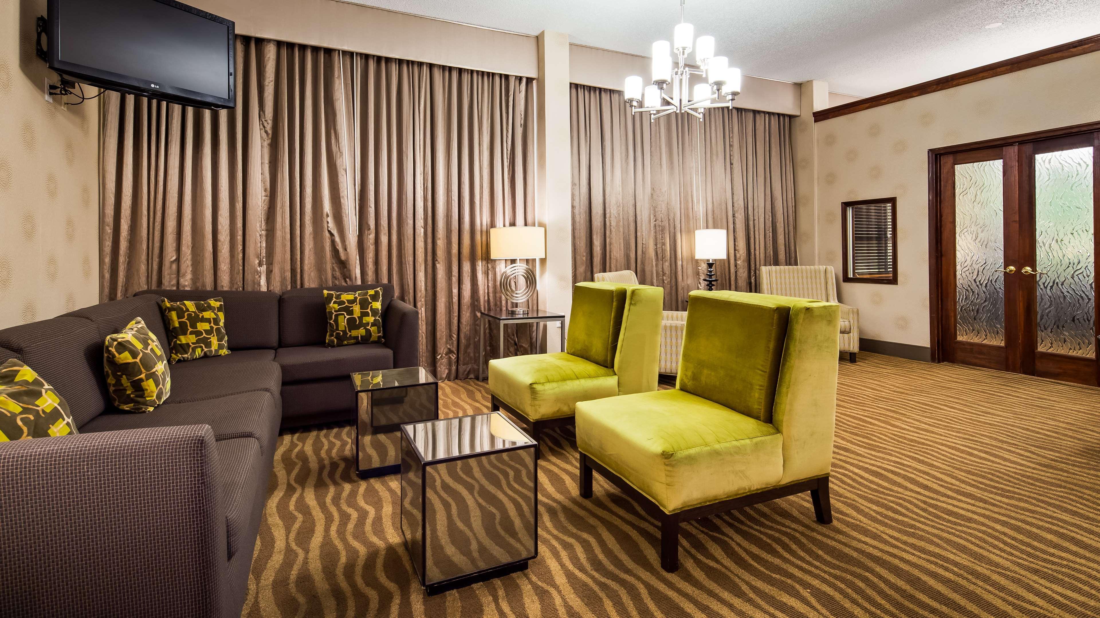 Best Western Plus Richmond Sandston Exteriör bild