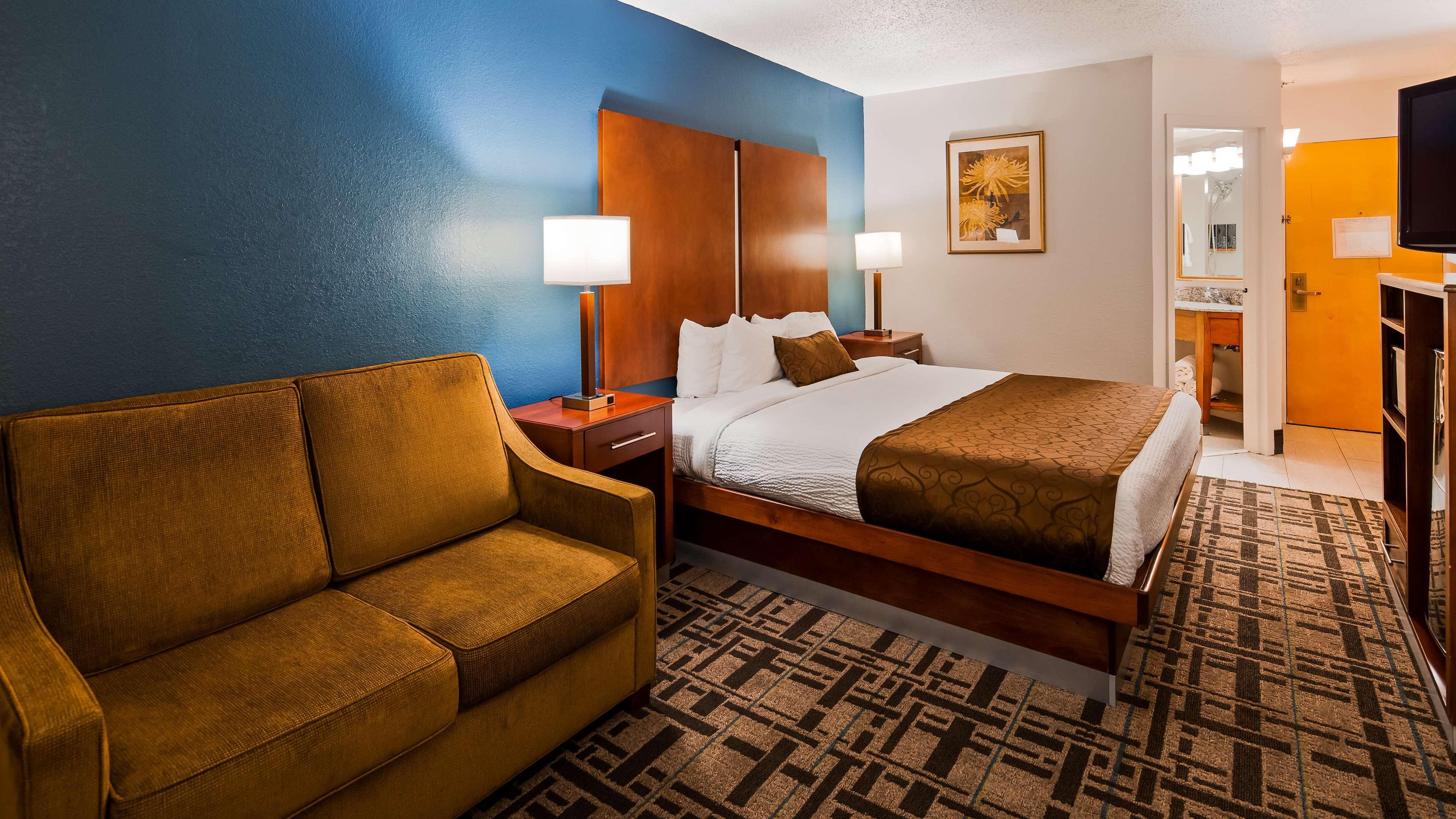 Best Western Plus Richmond Sandston Exteriör bild